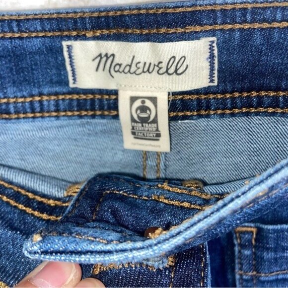 Madewell Stretch Denim A-Line Mini Skirt in Salisbury Wash Patch Pocket Edition - Picture 6 of 8